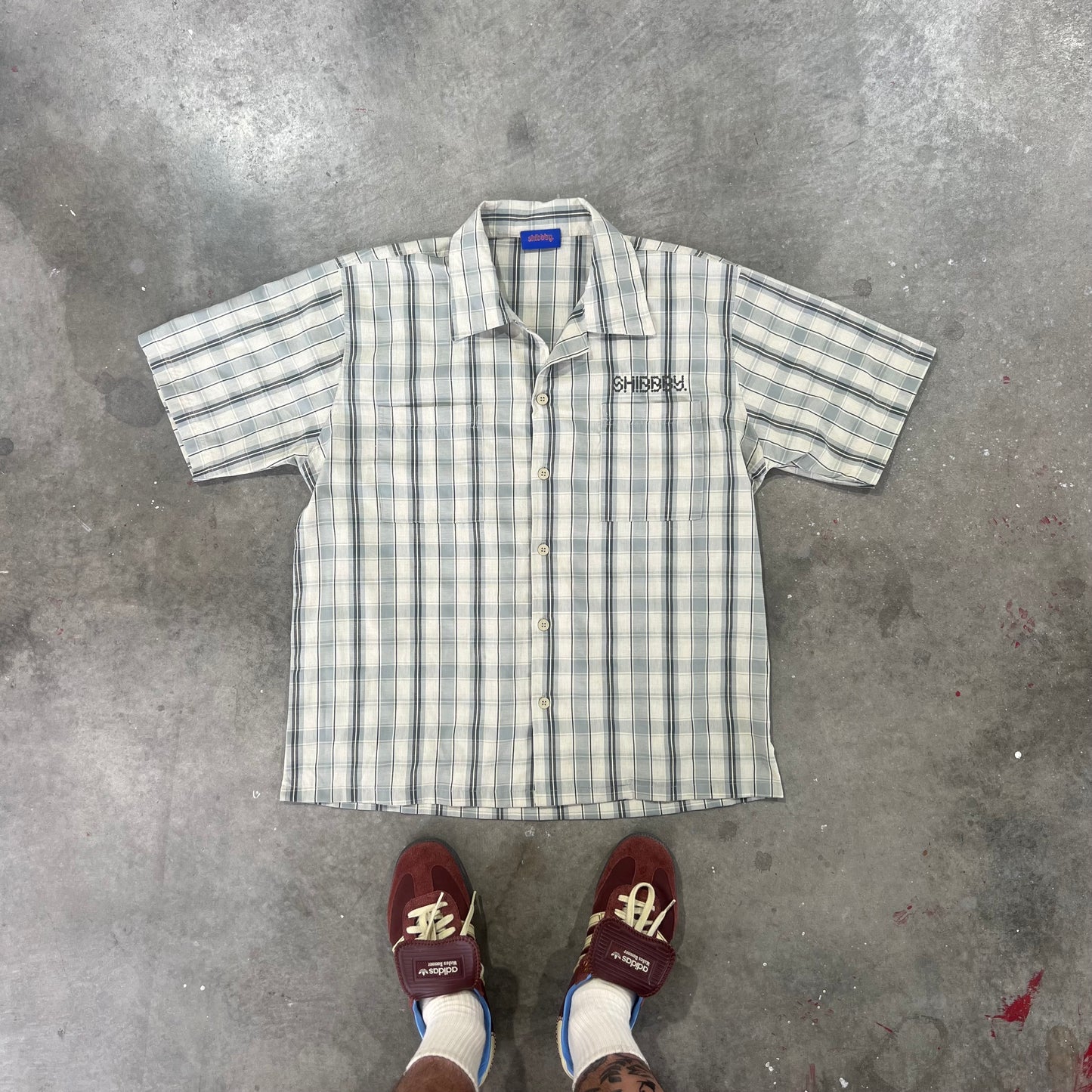 Piazza Button Down